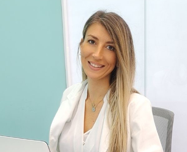 Dr Nevena Mićanović