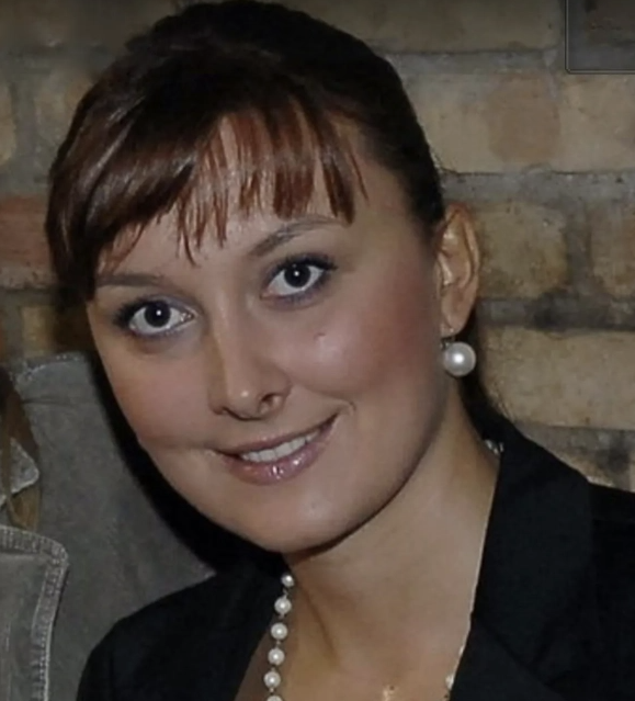 Dr Ivana Pletikosić